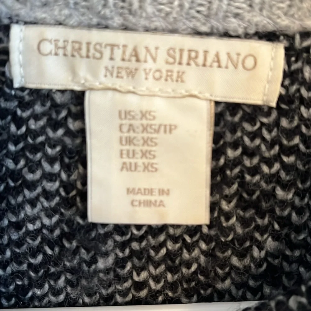 Christian Siriano geometric gray and black sweater XS - Picture 2 of 4